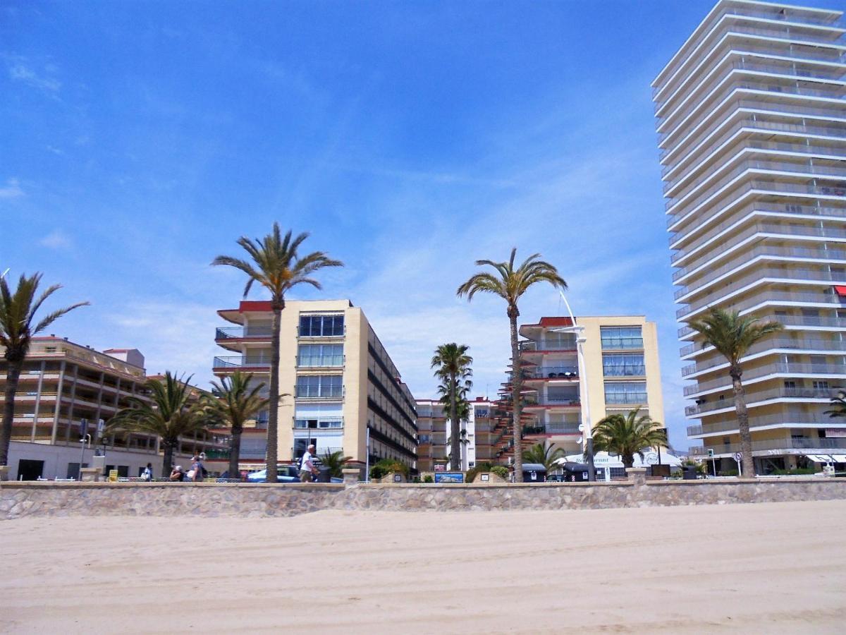 PeñíscolaLes Doyes Residencial Lekアパートメント エクステリア 写真